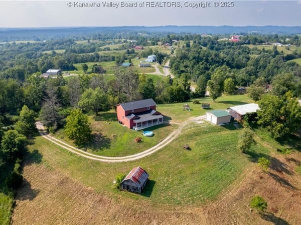 2136 Grandview Ridge Road, Red House, WV 25168