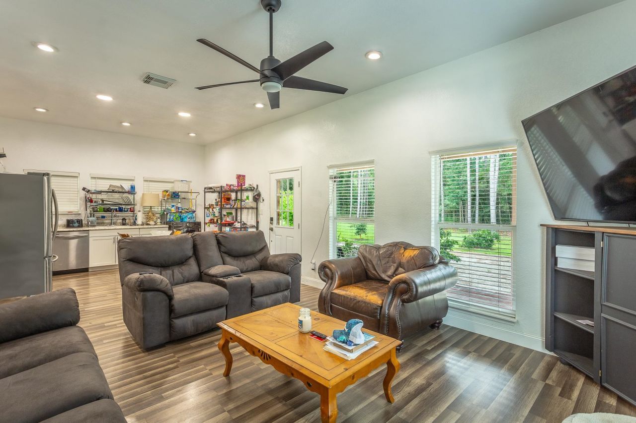 8256 Smith Creek Road, Sopchoppy, FL 32358 Photo