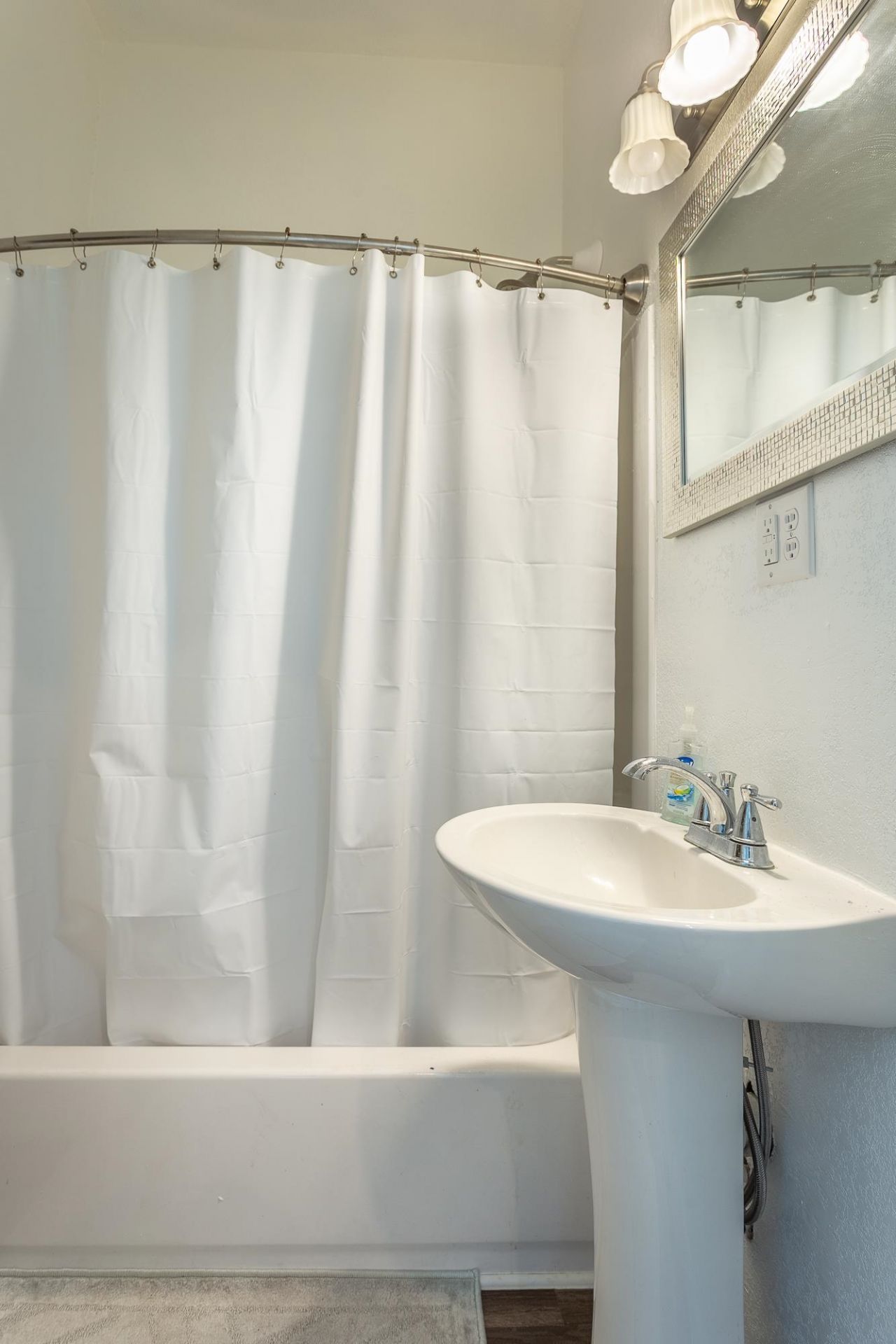 8256 Smith Creek Road, Sopchoppy, FL 32358 Photo