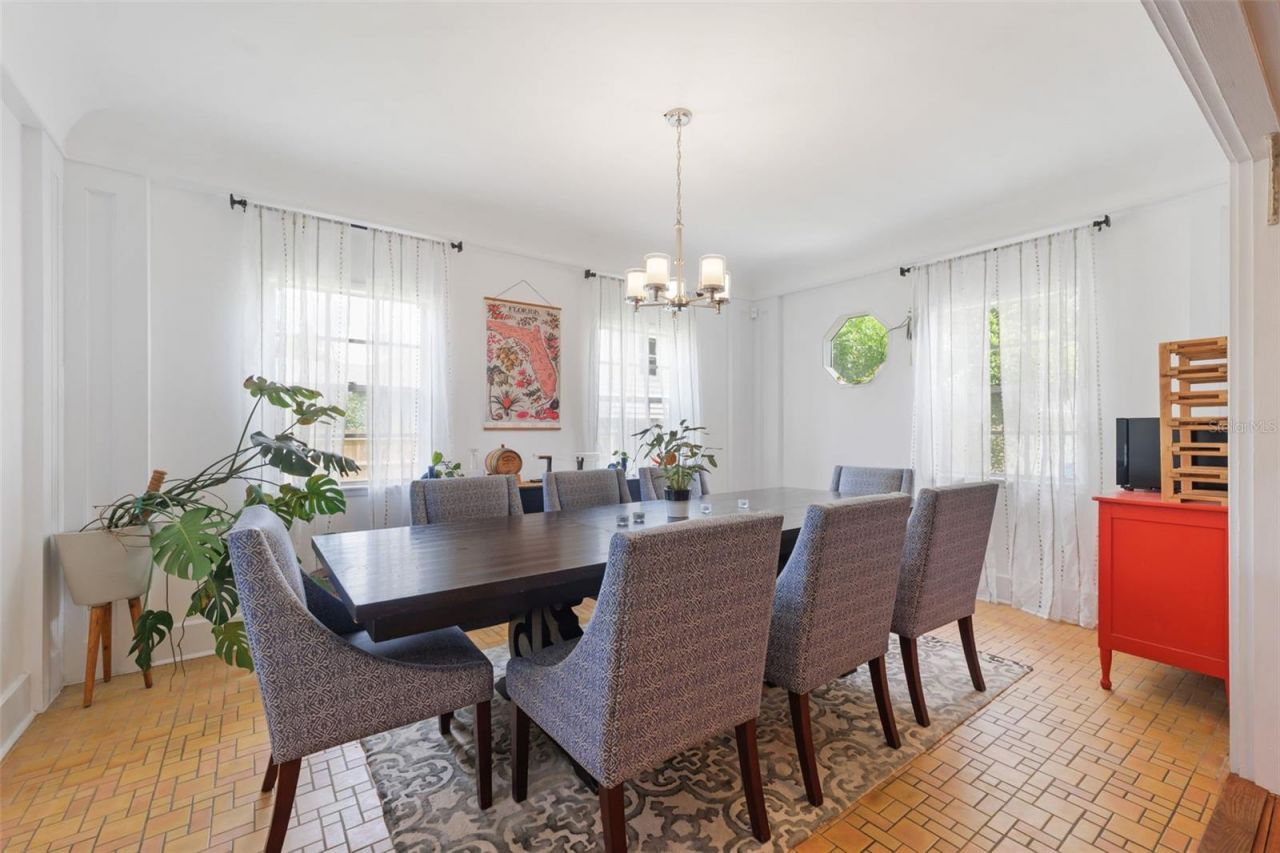 4805 16th Street N, Saint Petersburg, FL 33703 Photo