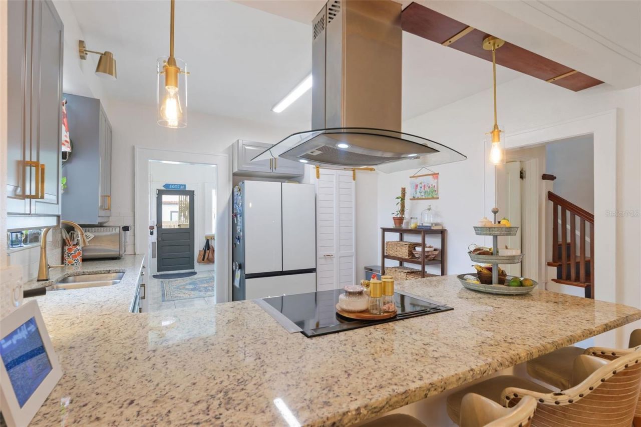 4805 16th Street N, Saint Petersburg, FL 33703 Photo