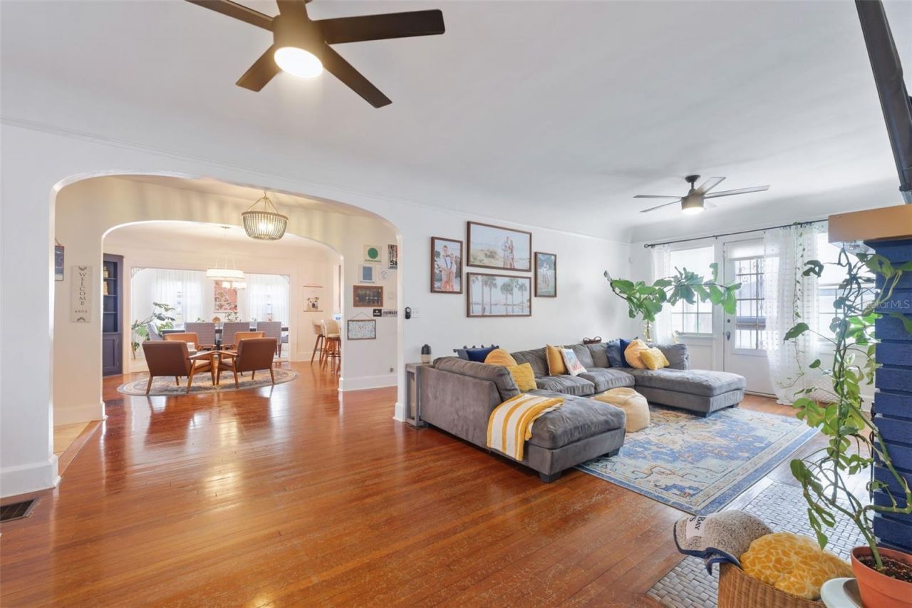 4805 16th Street N, Saint Petersburg, FL 33703 Photo