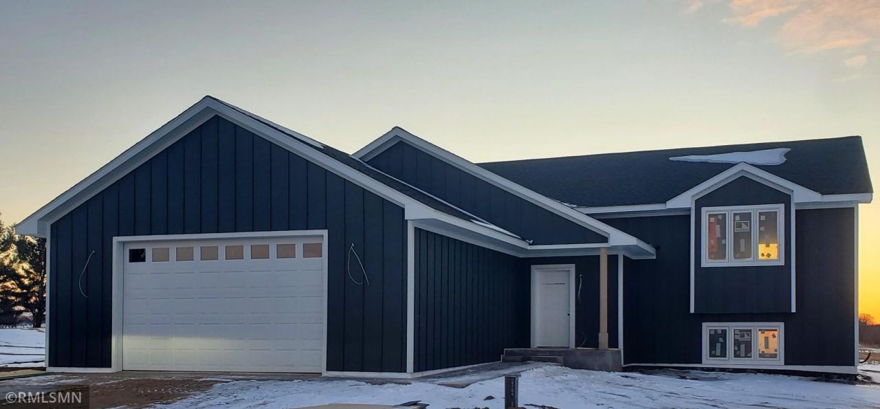 754 190th Street, Baldwin, WI 54002