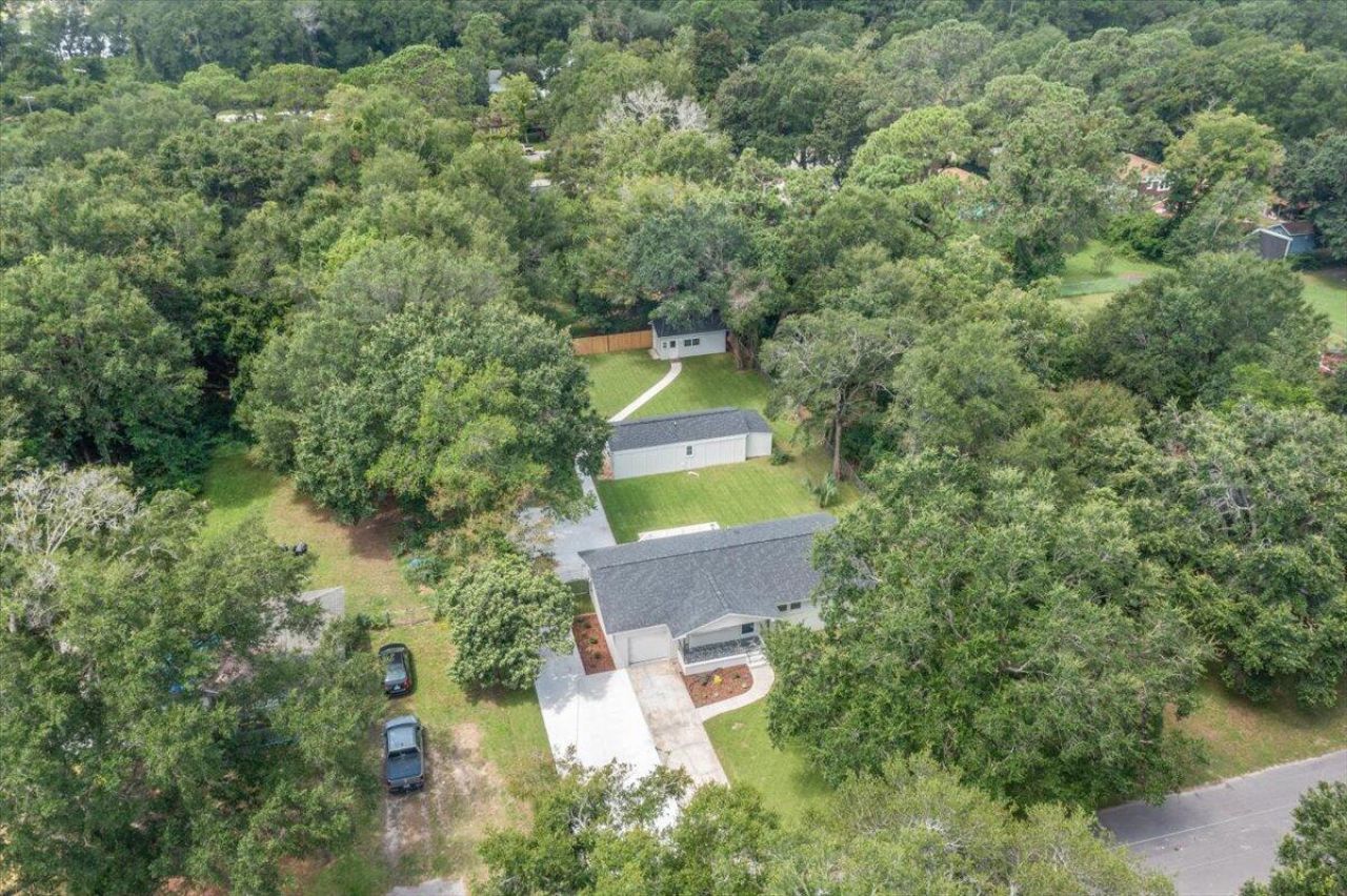 1333 Teal Avenue Photo 3