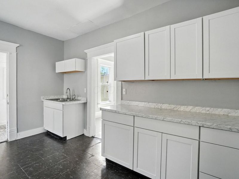 928 Miller Avenue, Columbus, OH 43206 Photo 5