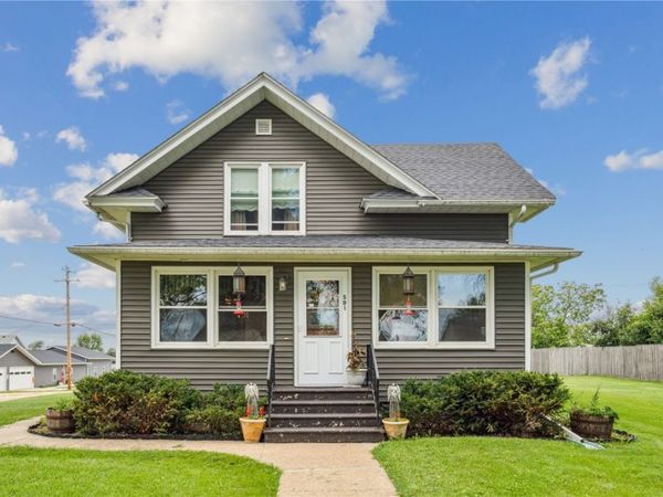 501 Jefferson Avenue, Lowden, IA 52255