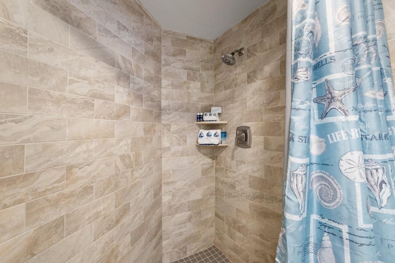 6269 Palma Del Mar Boulevard S, Unit 302, Saint Petersburg, FL 33715 Photo