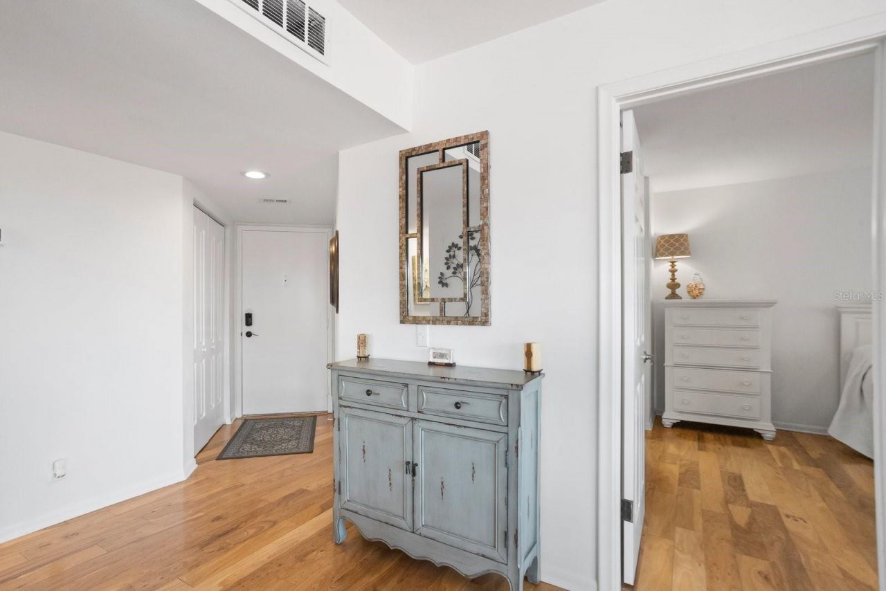 6269 Palma Del Mar Boulevard S, Unit 302, Saint Petersburg, FL 33715 Photo