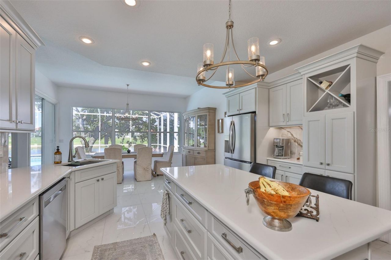 2327 Platinum Drive, Sun City Center, FL 33573 Photo