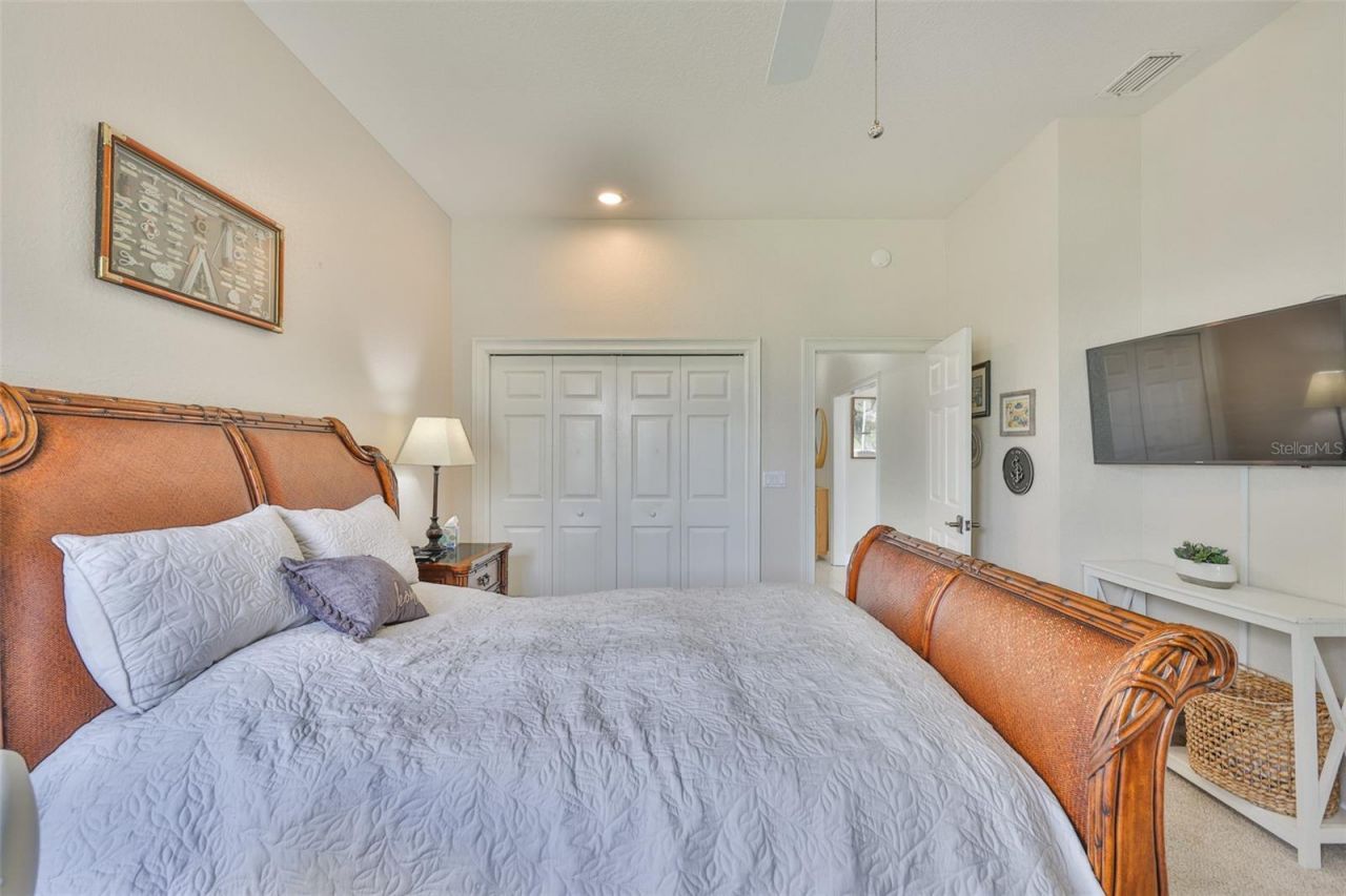 2327 Platinum Drive, Sun City Center, FL 33573 Photo