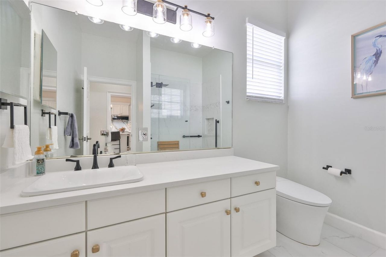 2327 Platinum Drive, Sun City Center, FL 33573 Photo