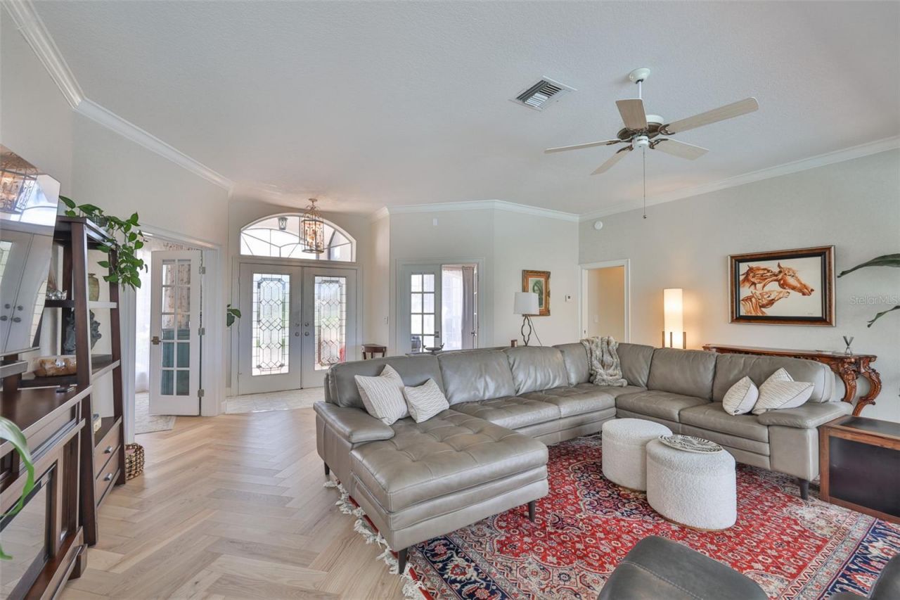 2327 Platinum Drive, Sun City Center, FL 33573 Photo