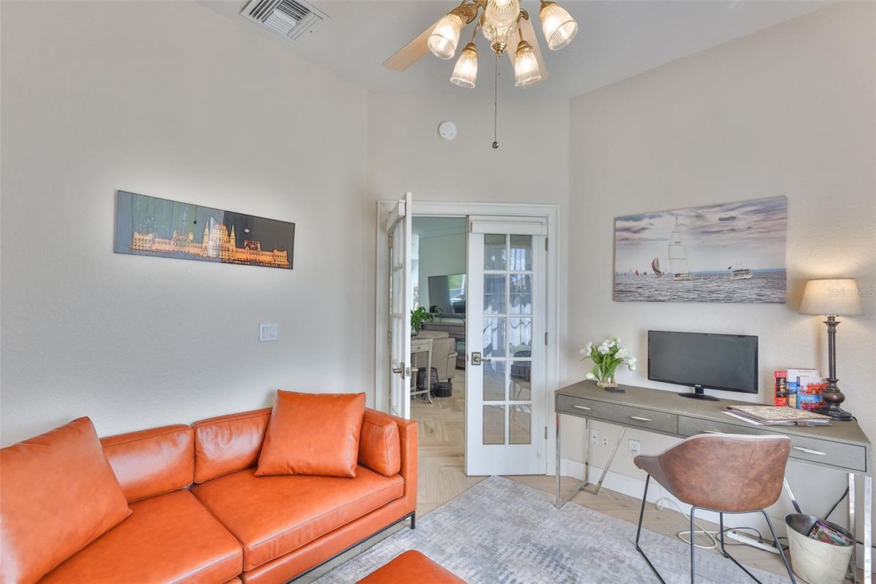 2327 Platinum Drive, Sun City Center, FL 33573 Photo