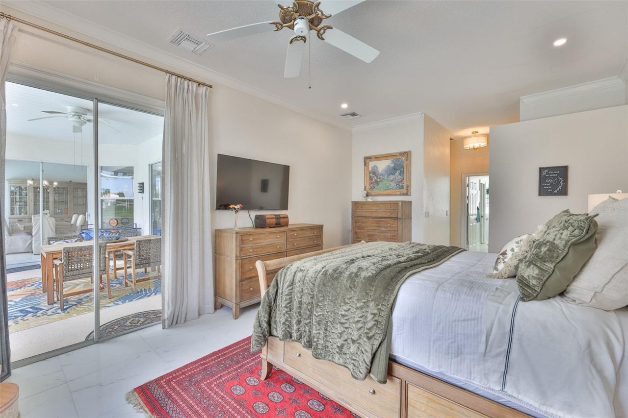 2327 Platinum Drive, Sun City Center, FL 33573 Photo