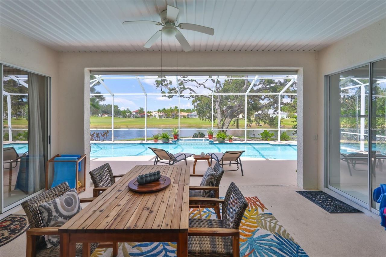 2327 Platinum Drive, Sun City Center, FL 33573 Photo