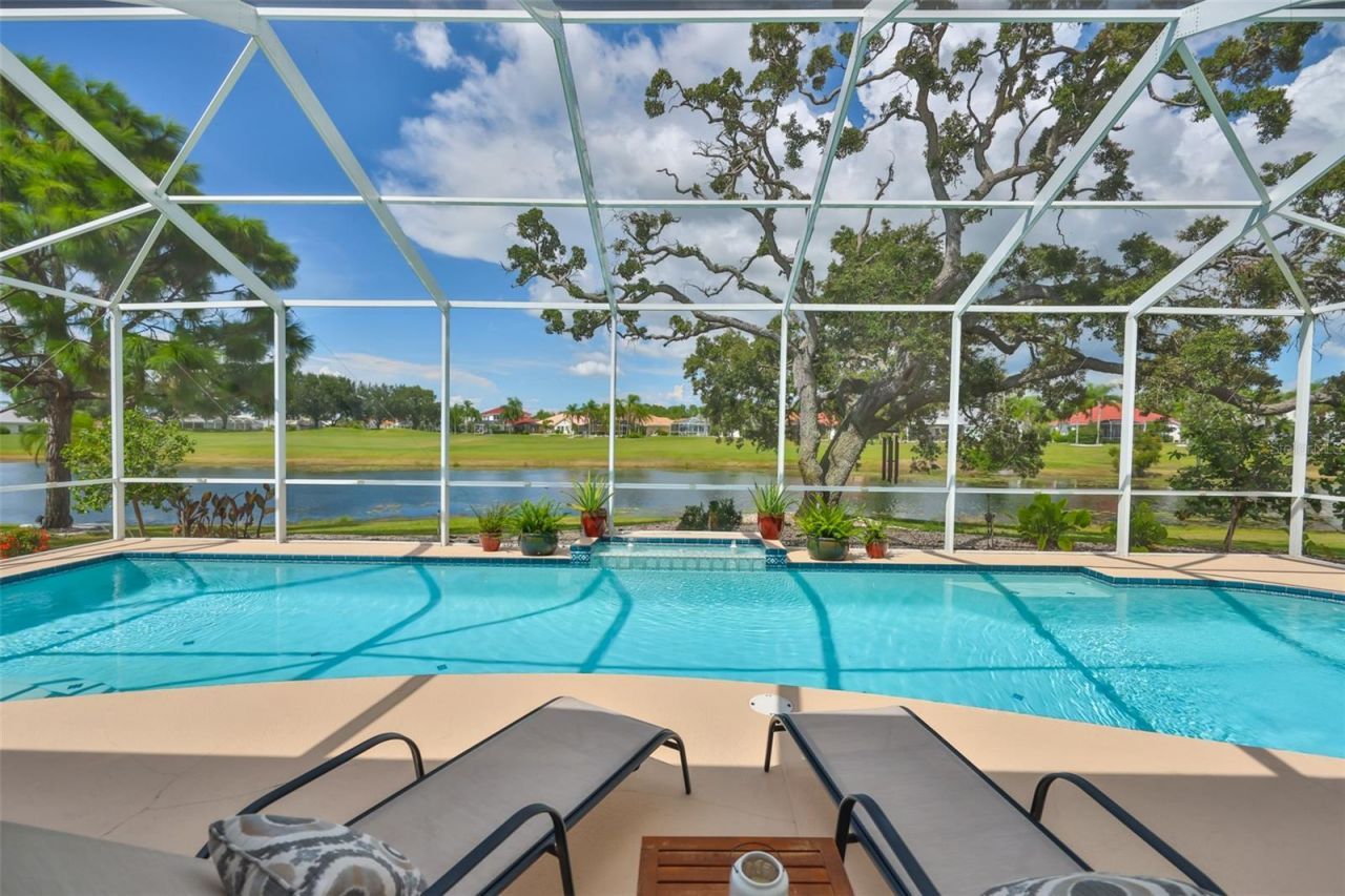 2327 Platinum Drive, Sun City Center, FL 33573 Photo