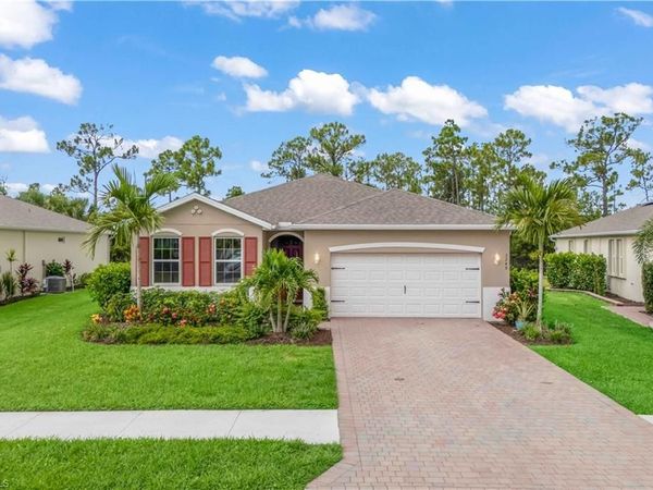 3249 Baravaldo CIR, CAPE CORAL, FL 33909