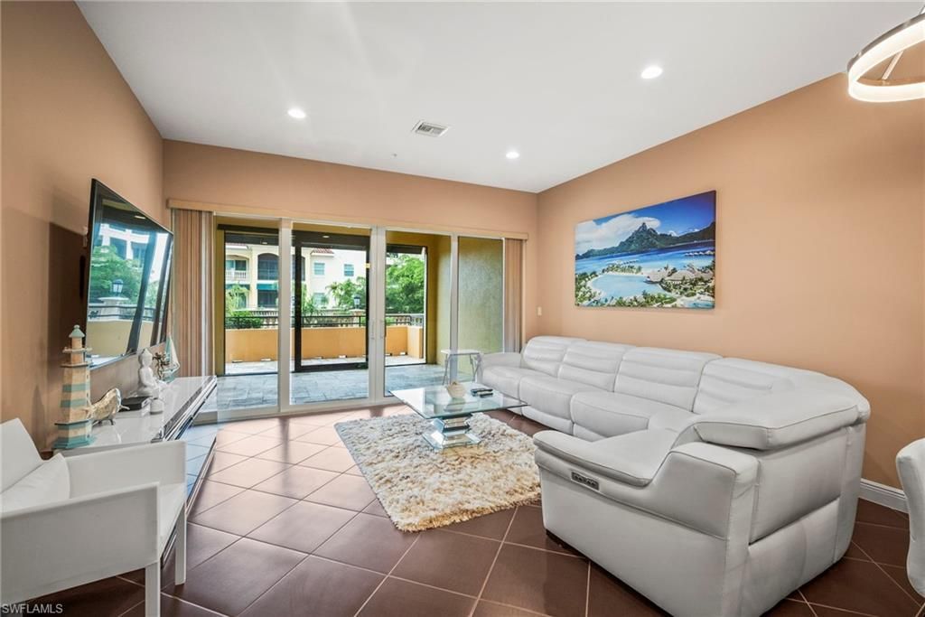 21460 Strada Nuova Cir, Unit B213, Estero, FL 33928 Photo