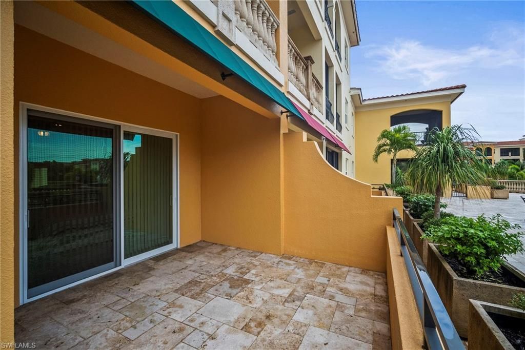 21460 Strada Nuova Cir, Unit B213, Estero, FL 33928 Photo