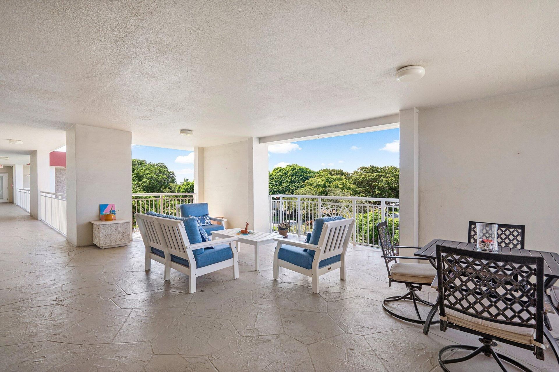 3050 NE 48th Court, Unit 402, Lighthouse Point, FL 33064 Photo