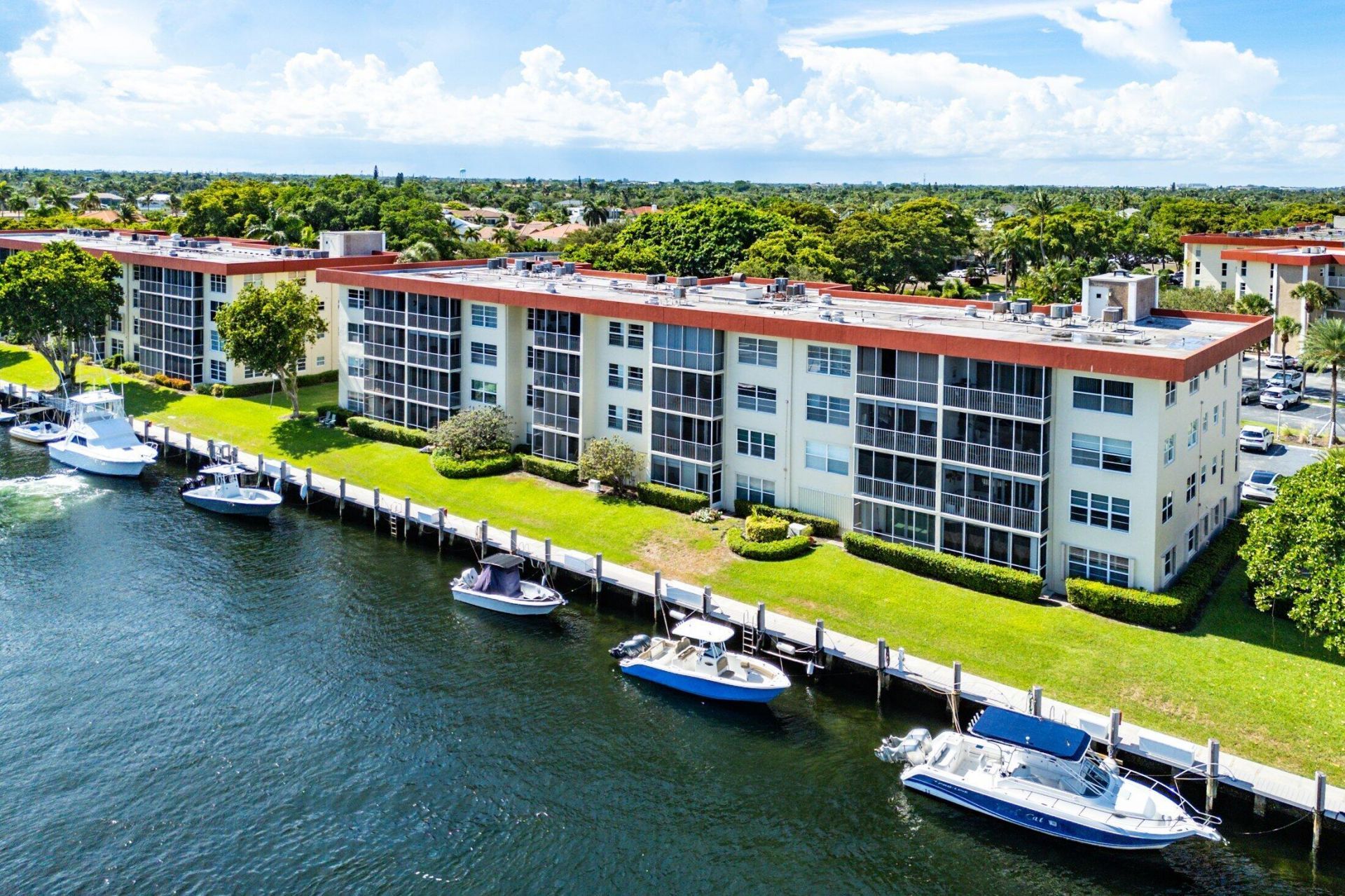 3050 NE 48th Court, Unit 402, Lighthouse Point, FL 33064 Photo