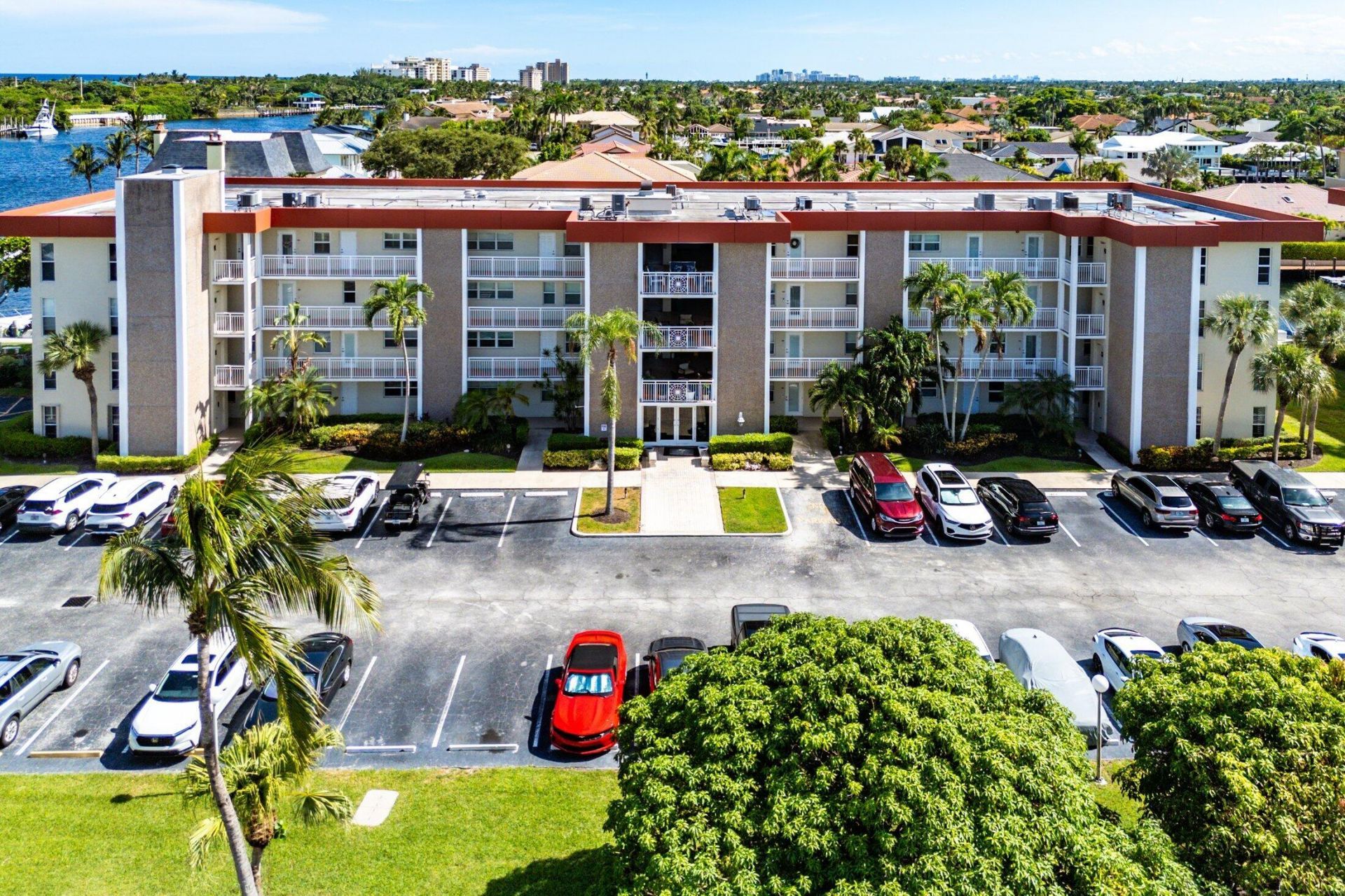 3050 NE 48th Court, Unit 402, Lighthouse Point, FL 33064 Photo