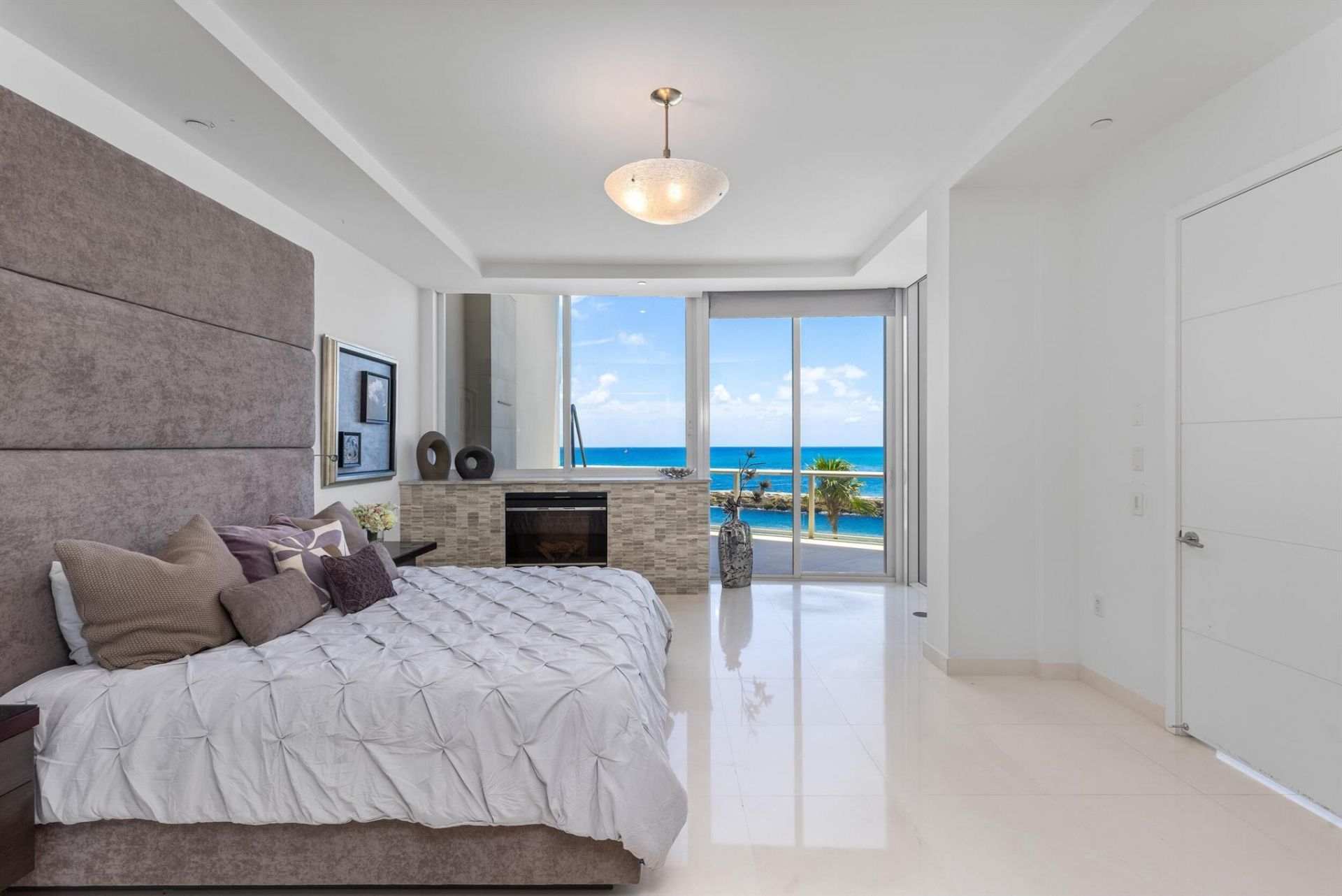 1000 S Ocean Boulevard, Unit 103, Boca Raton, FL 33432 Photo