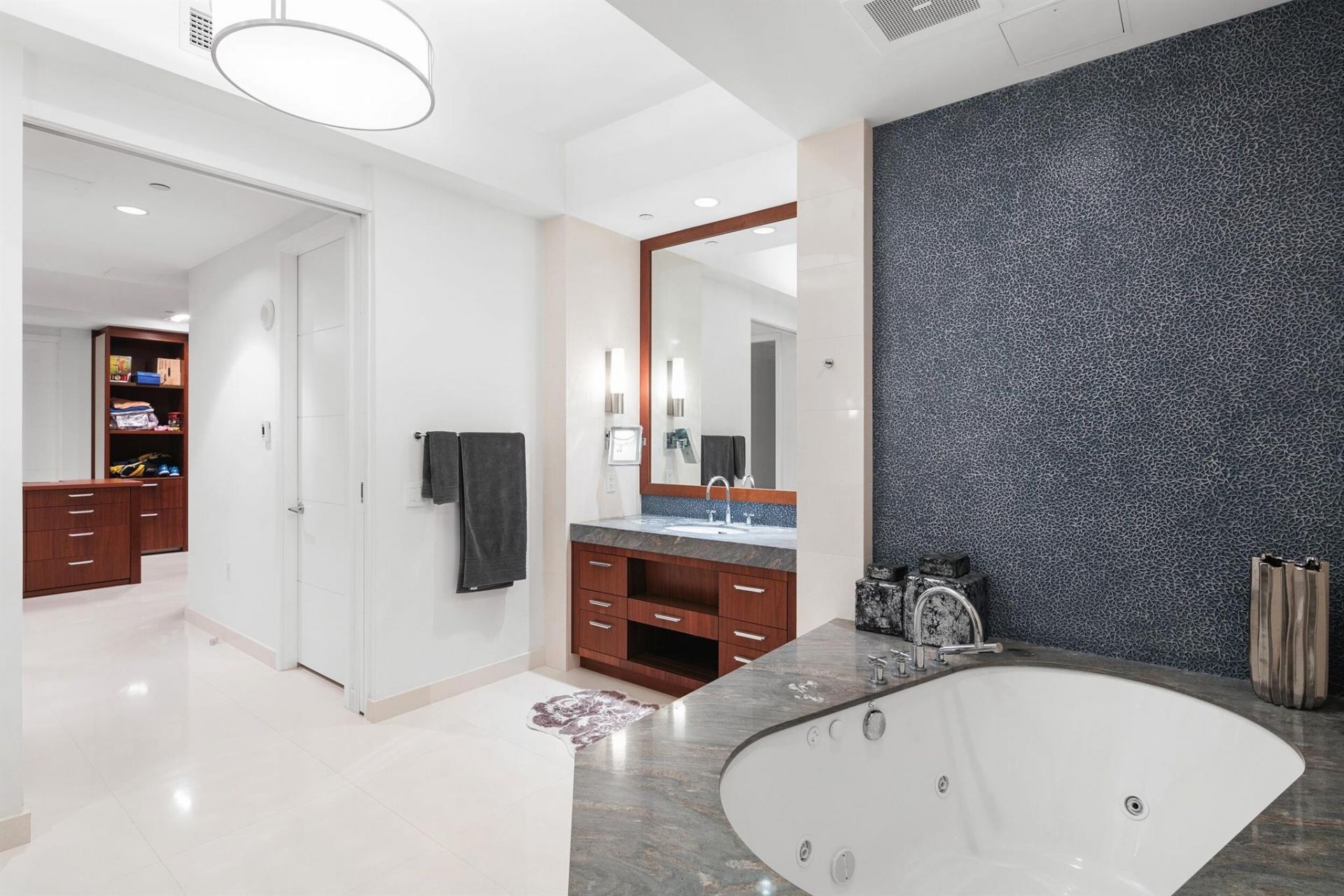 1000 S Ocean Boulevard, Unit 103, Boca Raton, FL 33432 Photo