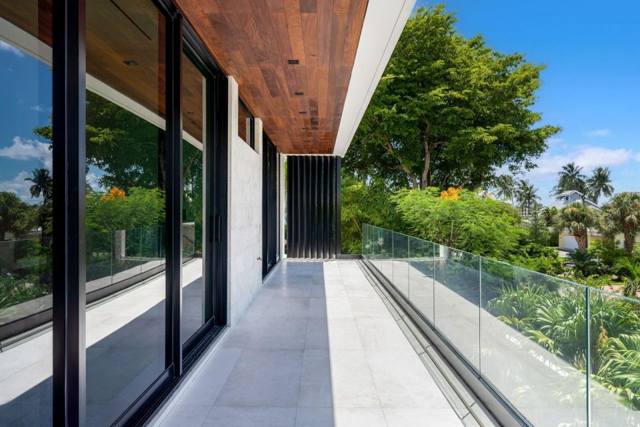 1721 SE 11th Street, Fort Lauderdale, FL 33316 Photo