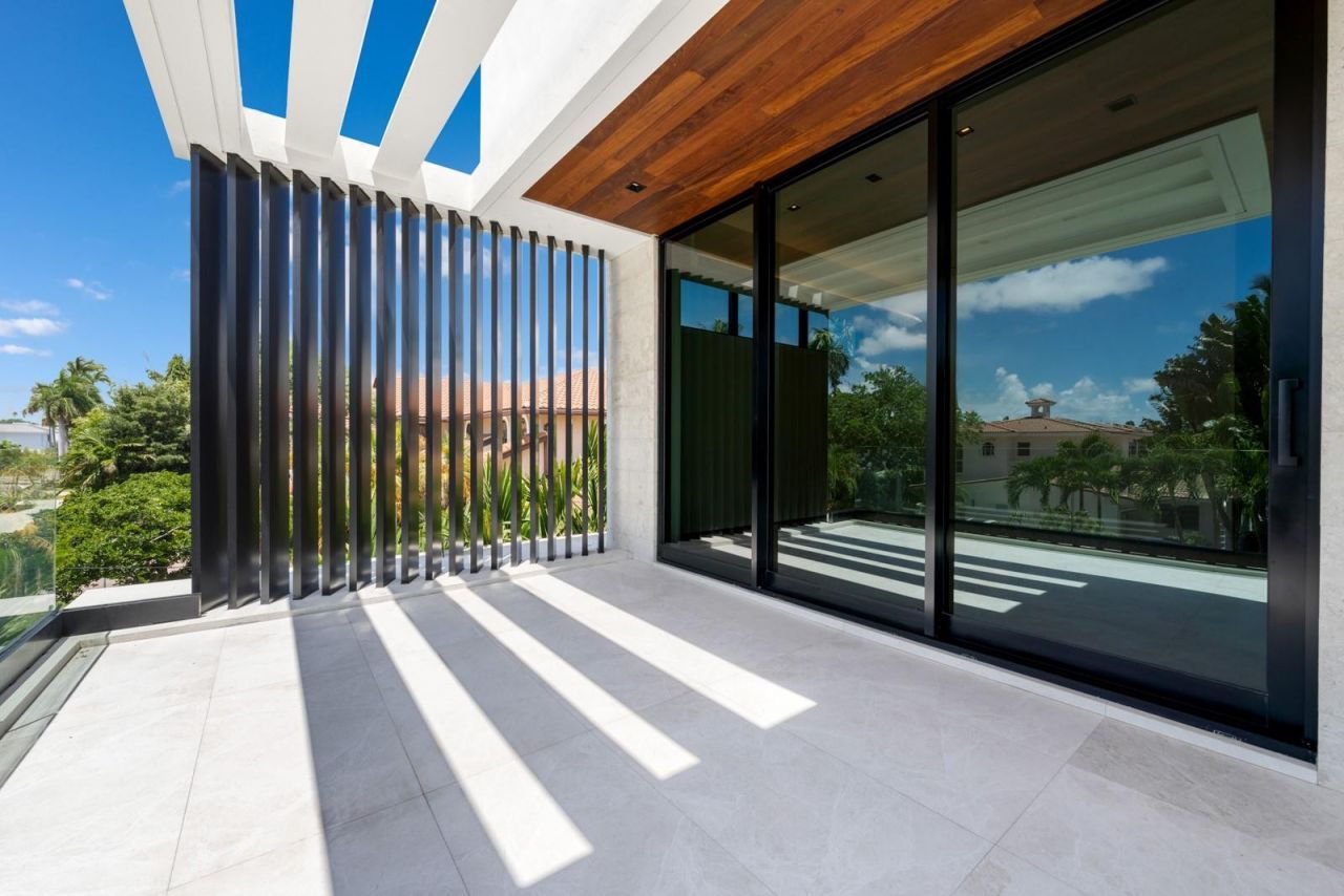 1721 SE 11th Street, Fort Lauderdale, FL 33316 Photo