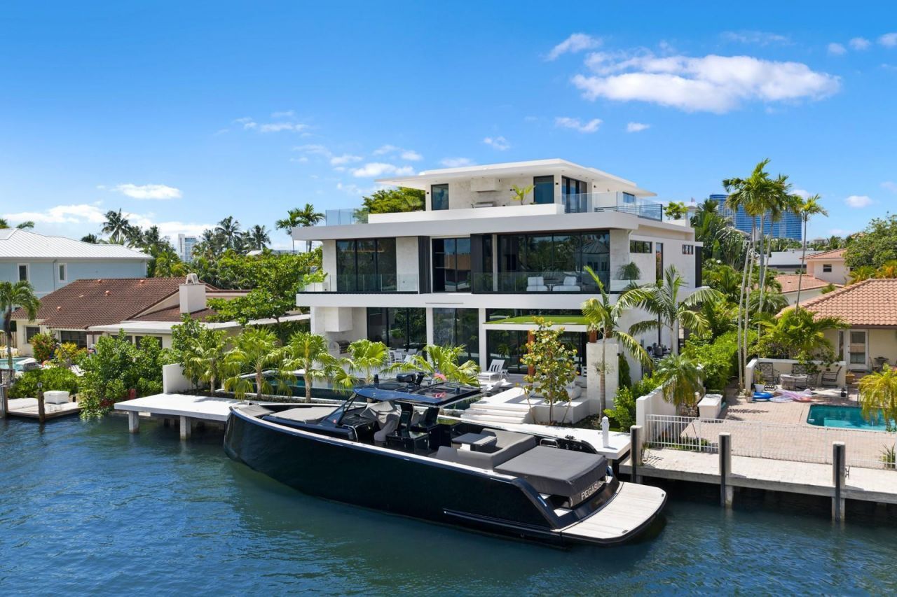 1721 SE 11th Street, Fort Lauderdale, FL 33316 Photo