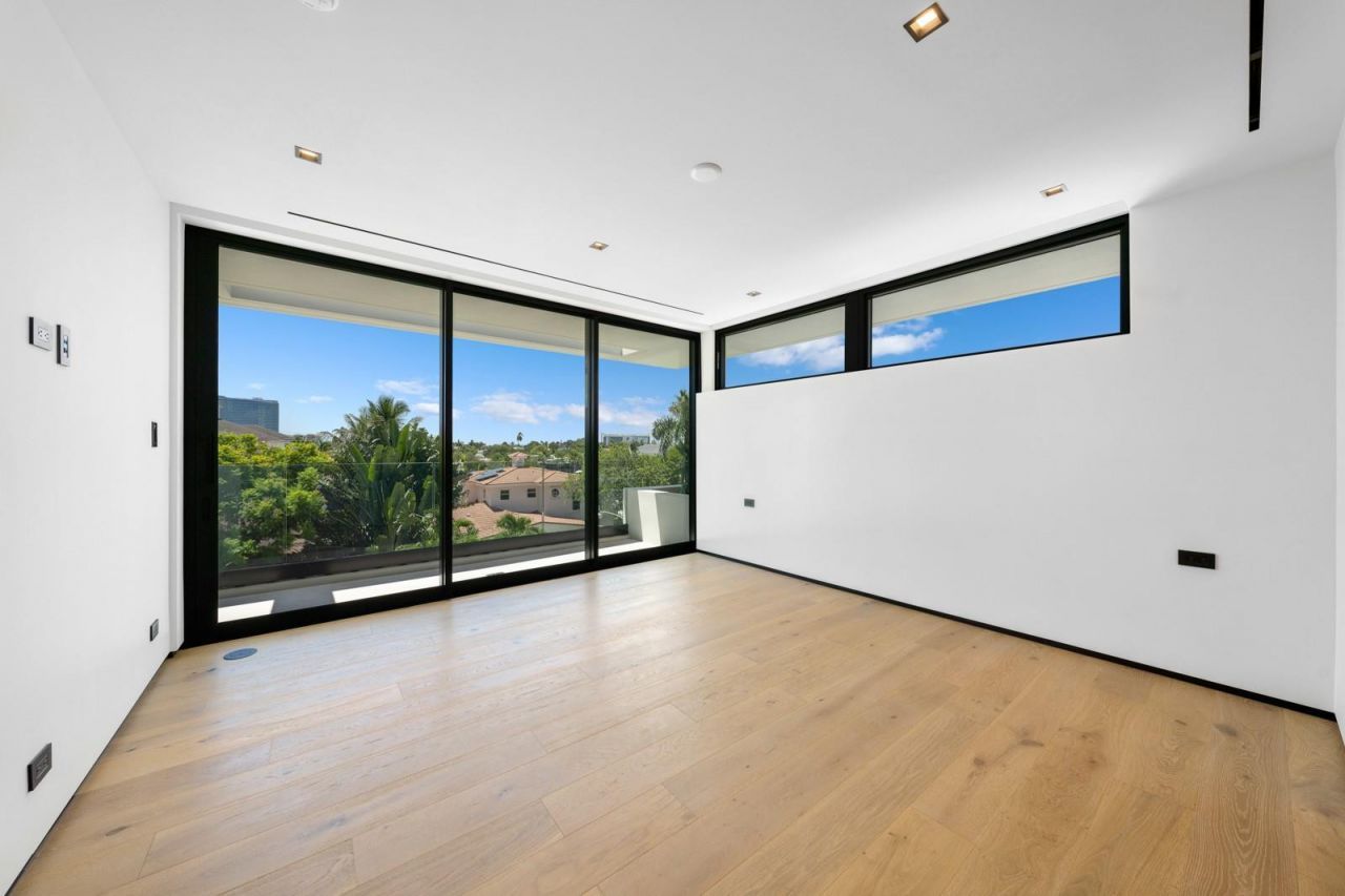 1721 SE 11th Street, Fort Lauderdale, FL 33316 Photo