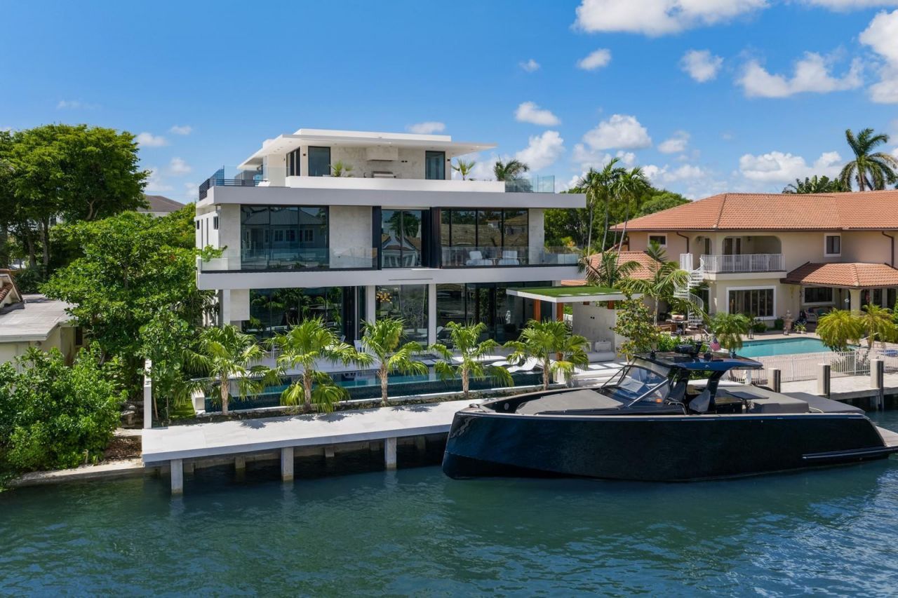 1721 SE 11th Street, Fort Lauderdale, FL 33316 Photo