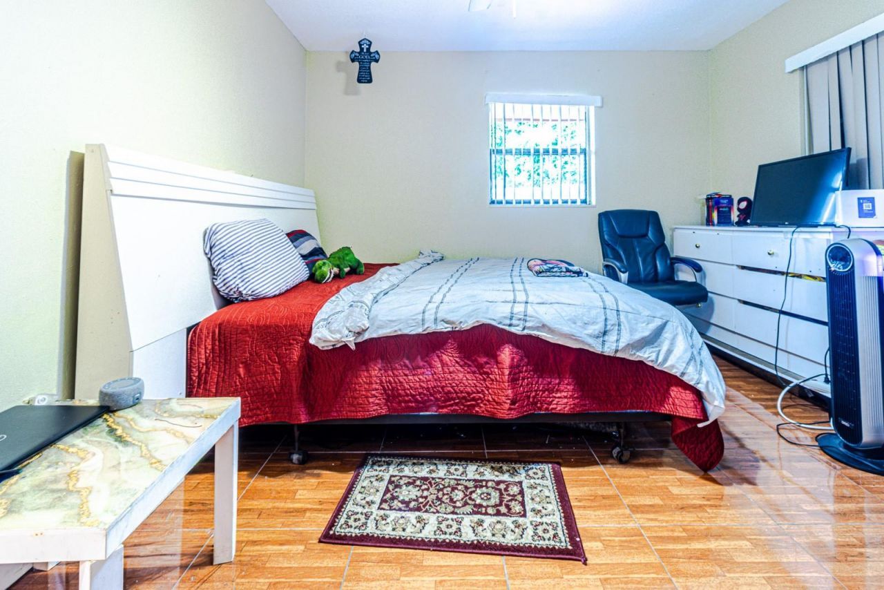 661 SW 28th Way, Fort Lauderdale, FL 33312 Photo