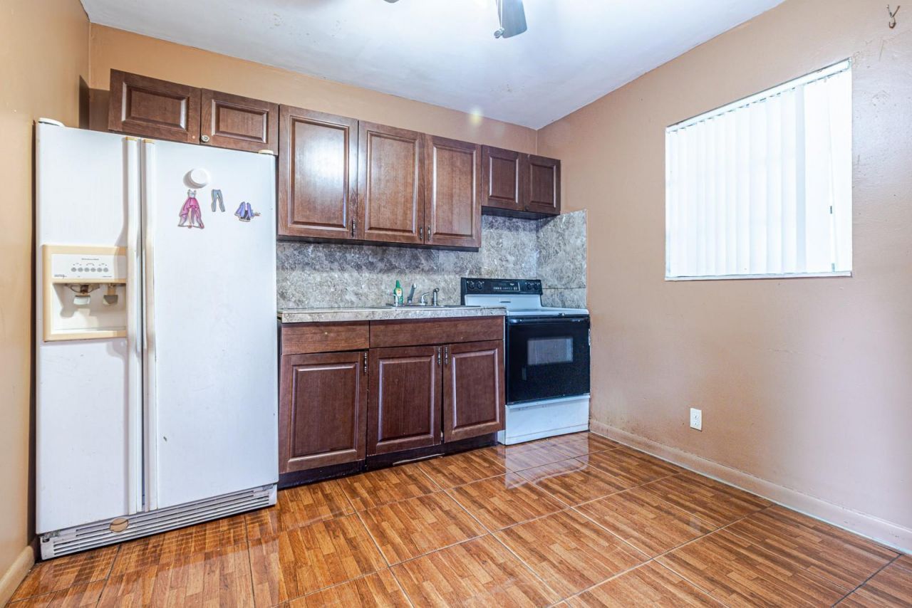 661 SW 28th Way, Fort Lauderdale, FL 33312 Photo