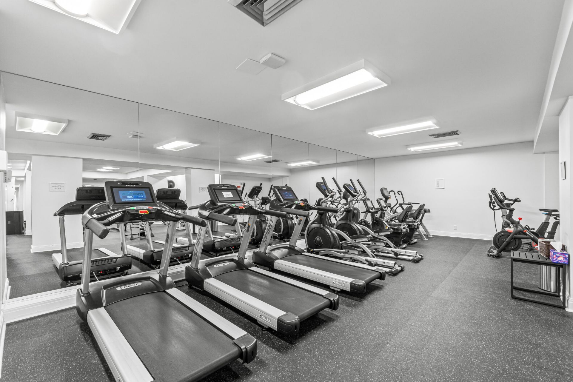 2295 S Ocean Boulevard, Unit 616, Palm Beach, FL 33480 Photo