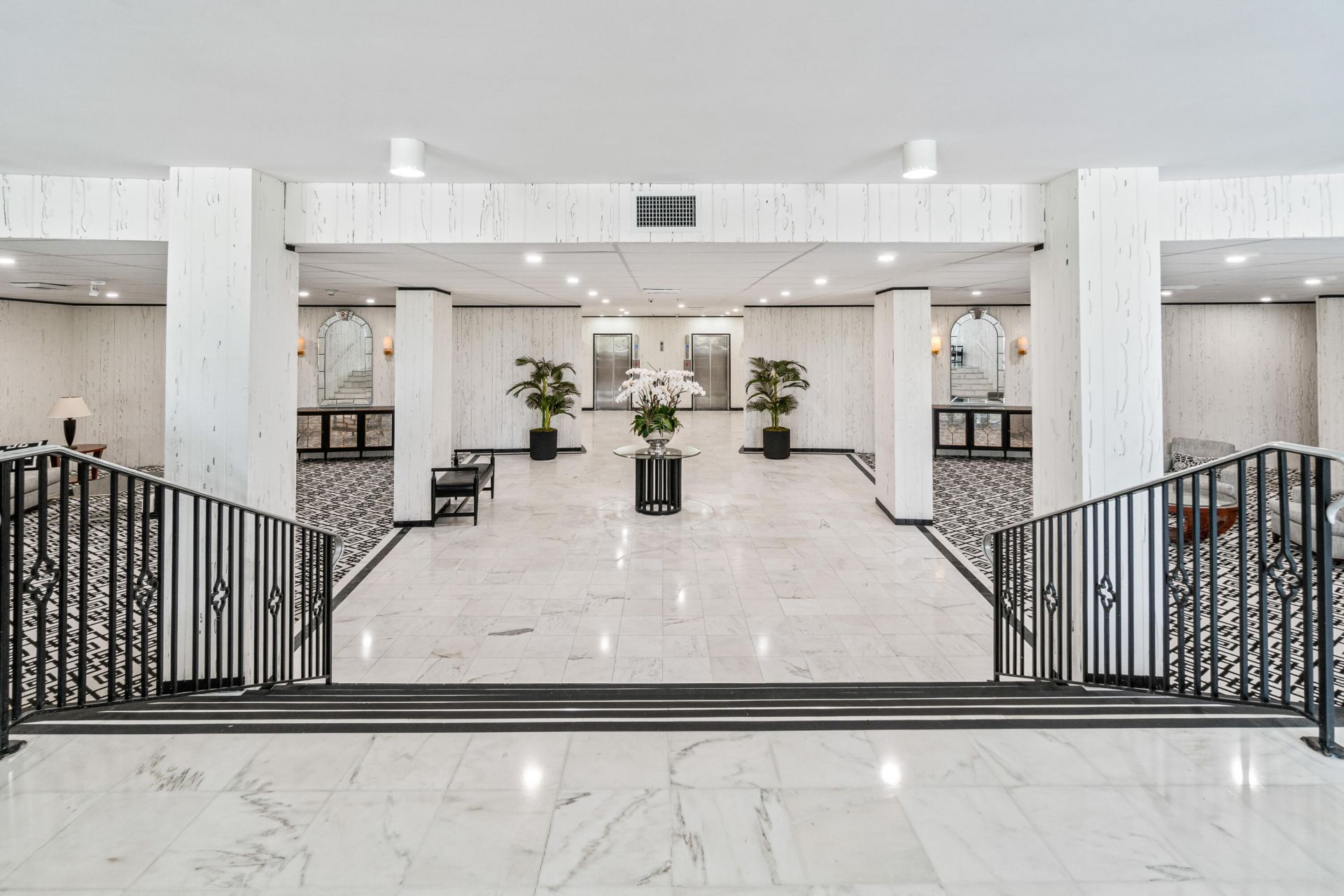 2295 S Ocean Boulevard, Unit 616, Palm Beach, FL 33480 Photo