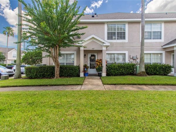 737 KENSINGTON LAKE CIRCLE, BRANDON, FL 33511