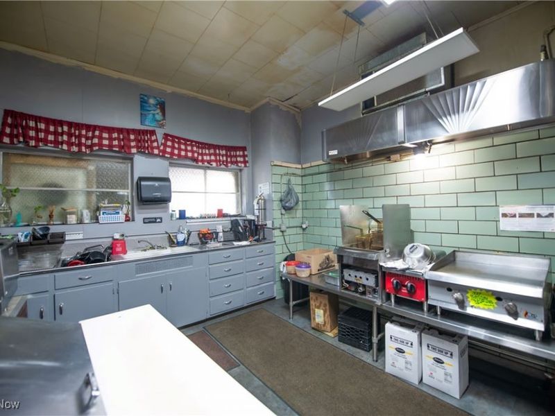 8390 S High Street, Mineral City, OH 44656 Photo 19