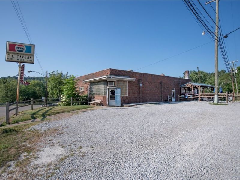 8390 S High Street, Mineral City, OH 44656 Photo 2