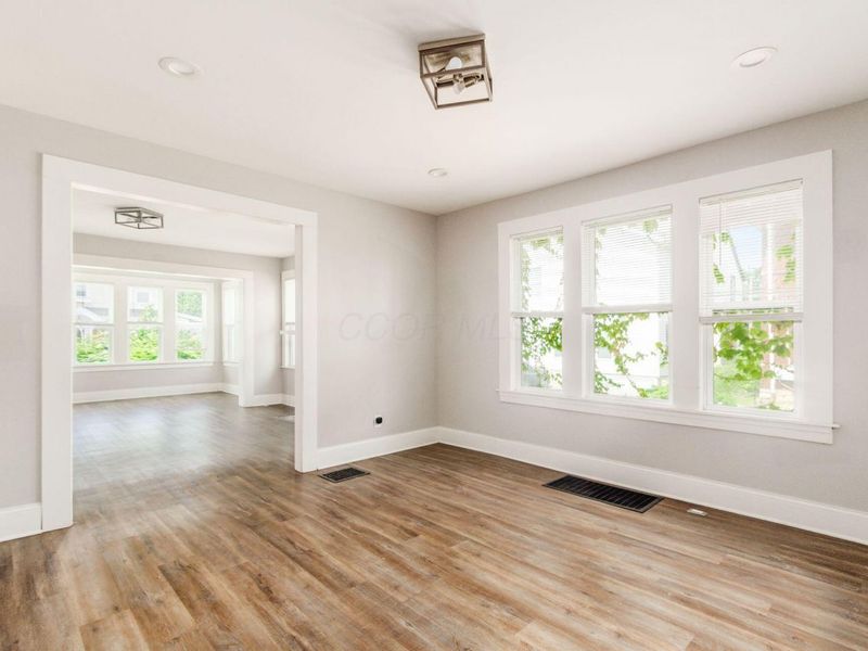 220 Parkwood Avenue, Columbus, OH 43203 Photo 11