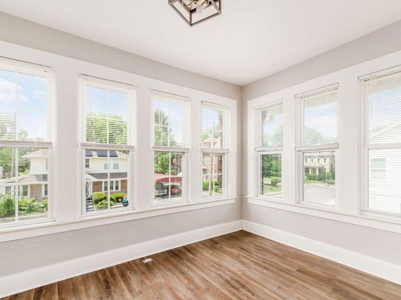 220 Parkwood Avenue, Columbus, OH 43203 Photo 28