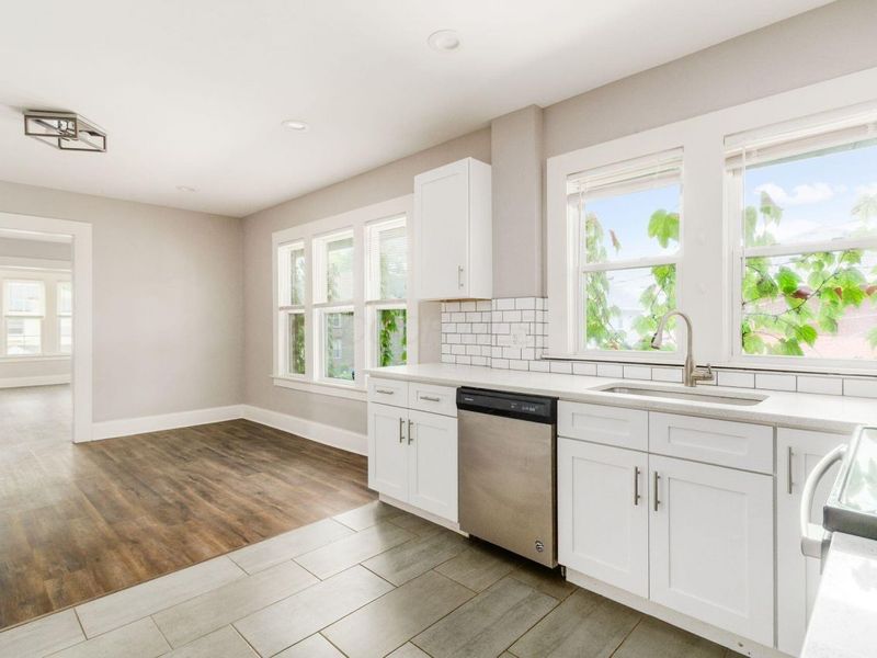 220 Parkwood Avenue, Columbus, OH 43203 Photo 33