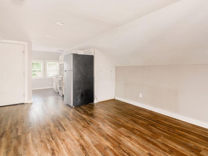 220 Parkwood Avenue, Columbus, OH 43203 Photo 46