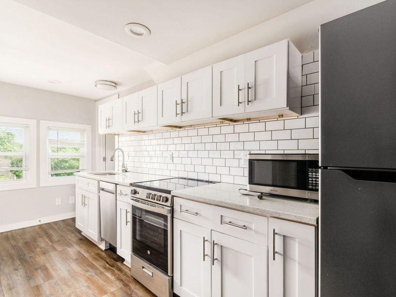 220 Parkwood Avenue, Columbus, OH 43203 Photo 49