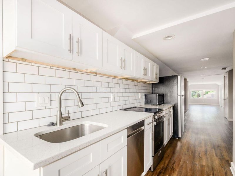 220 Parkwood Avenue, Columbus, OH 43203 Photo 50