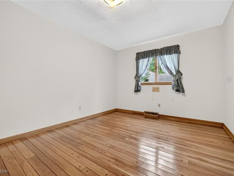 15021 Stillwater Drive, Novelty, OH 44072 Photo 11