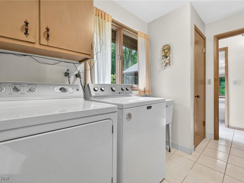 15021 Stillwater Drive, Novelty, OH 44072 Photo 19