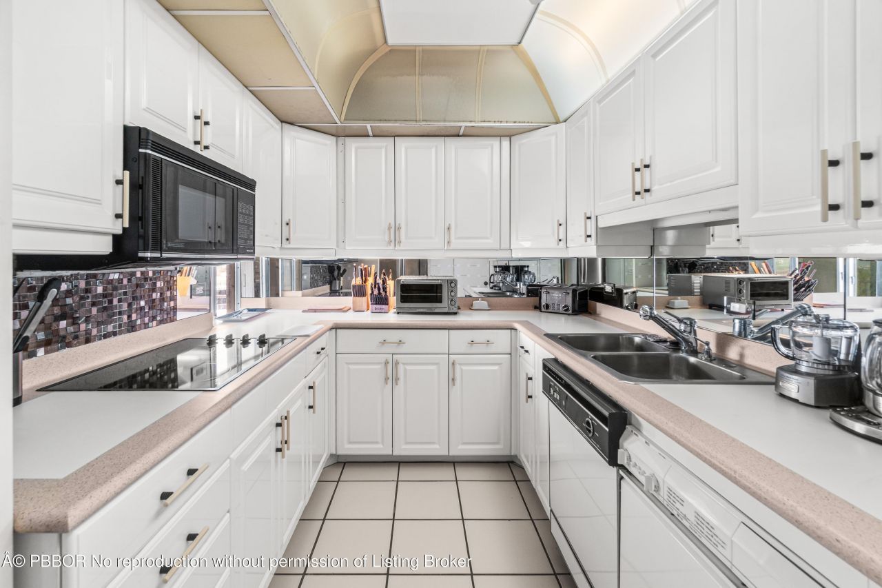 2295 S Ocean Boulevard, Unit 616, Palm Beach, FL 33480 Photo