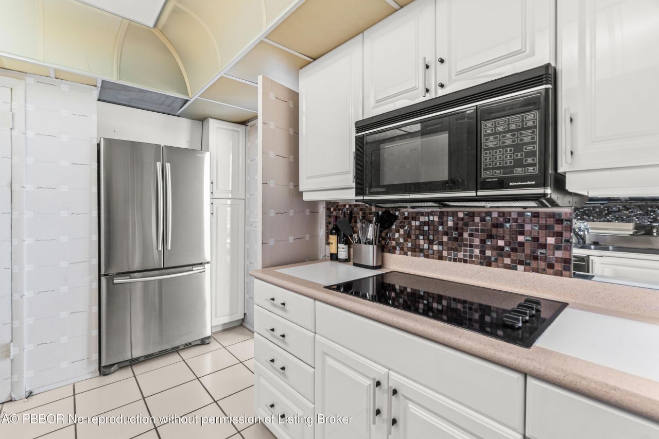 2295 S Ocean Boulevard, Unit 616, Palm Beach, FL 33480 Photo